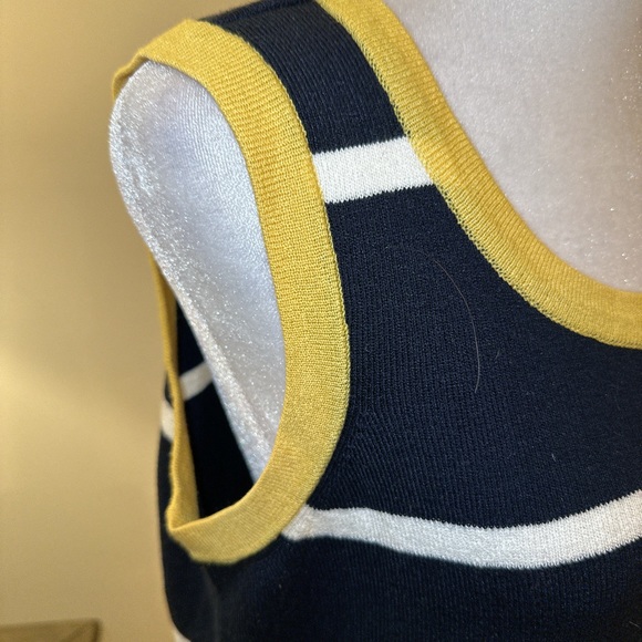 Kate Landry Sweater Set - Size M - Picture 13 of 16